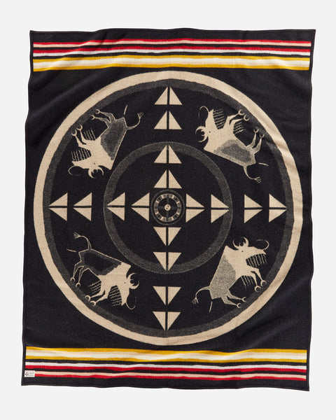 Pendleton Legendary Collection Jacquard Robe - Buffalo Nation