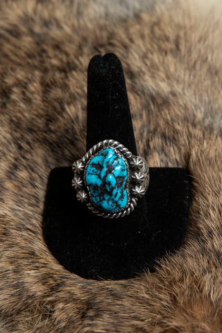 Thick Turquoise Ring with Starburst