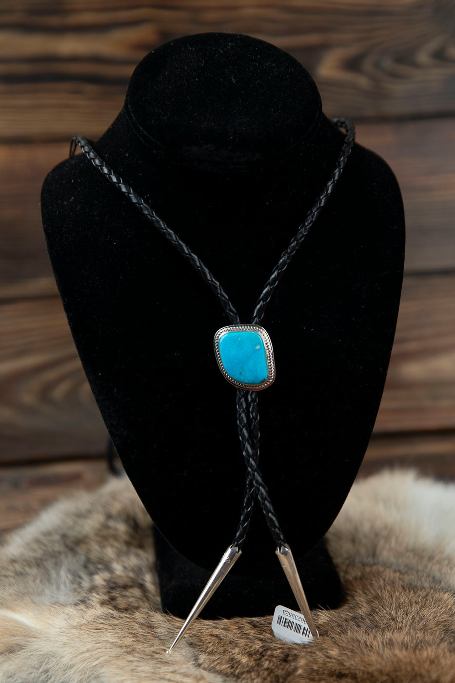 Kingman Turquoise Bolo Tie