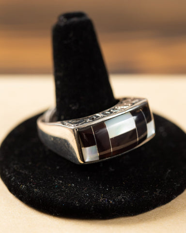 Mother of Pearl/Onyx Inlay Ring