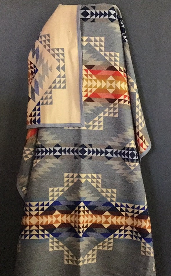 Pendleton Smith Rock Blanket – Potawatomi Gift Shop